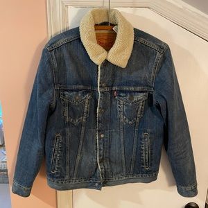 Sherpa lined Levi's denim jacket
